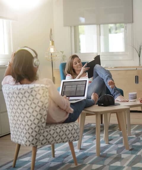 What-to-expect-when-moving-into-a-sober-living-house mobile
